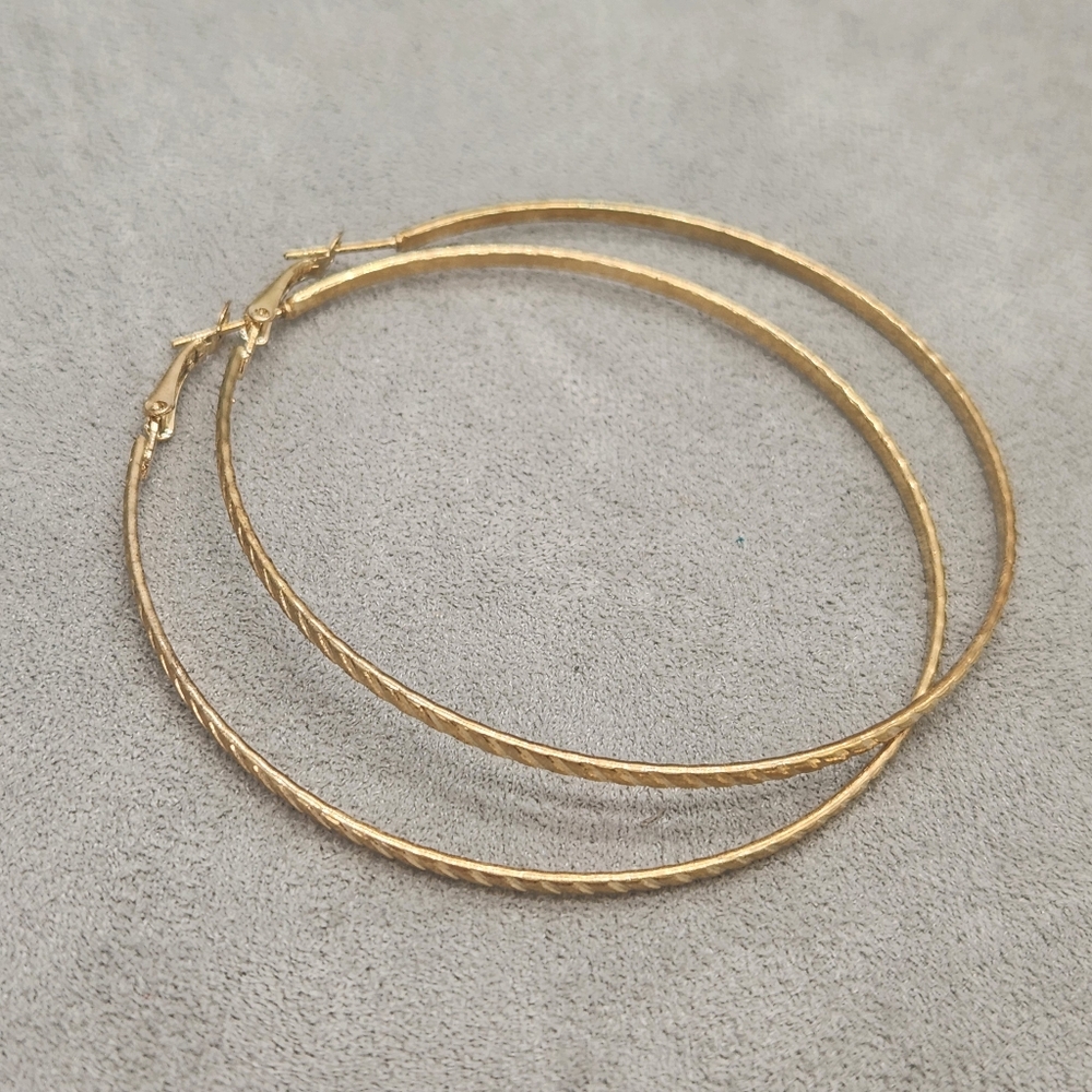 Hoop Earrings Golden Tone Dainty Striped